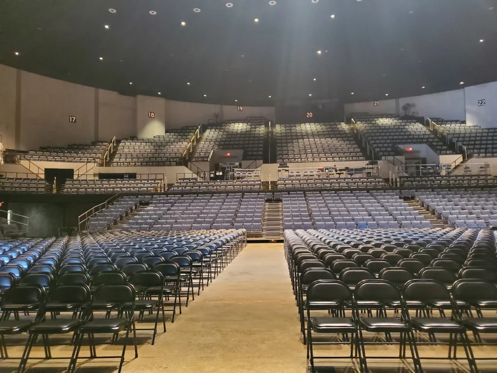 swan lake dothan